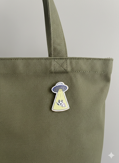 Ξυλινο pin “UFO”