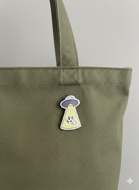 Ξυλινο pin “UFO”