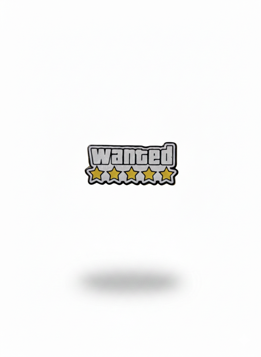 Ξύλινο pin “Wanted”
