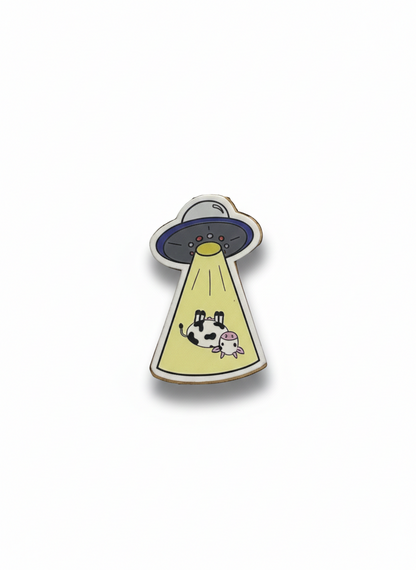 Ξυλινο pin “UFO”